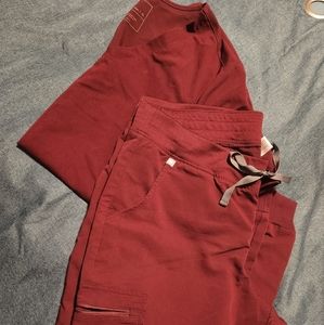 Burgundy Figs Scrub Set